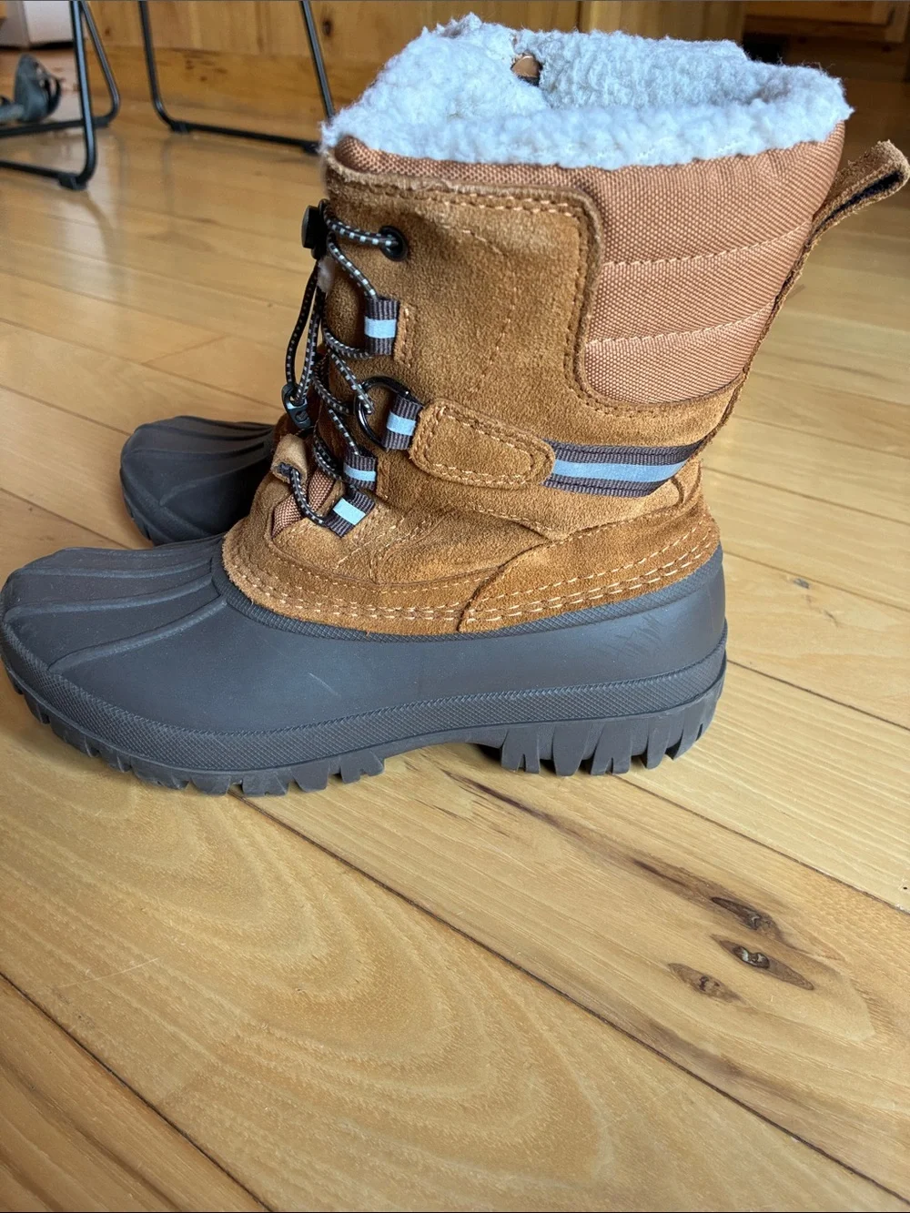 Lands end  Sherpa line winter dnow rain boits